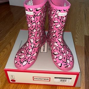 Kids pink leopard print Hunter rain boots